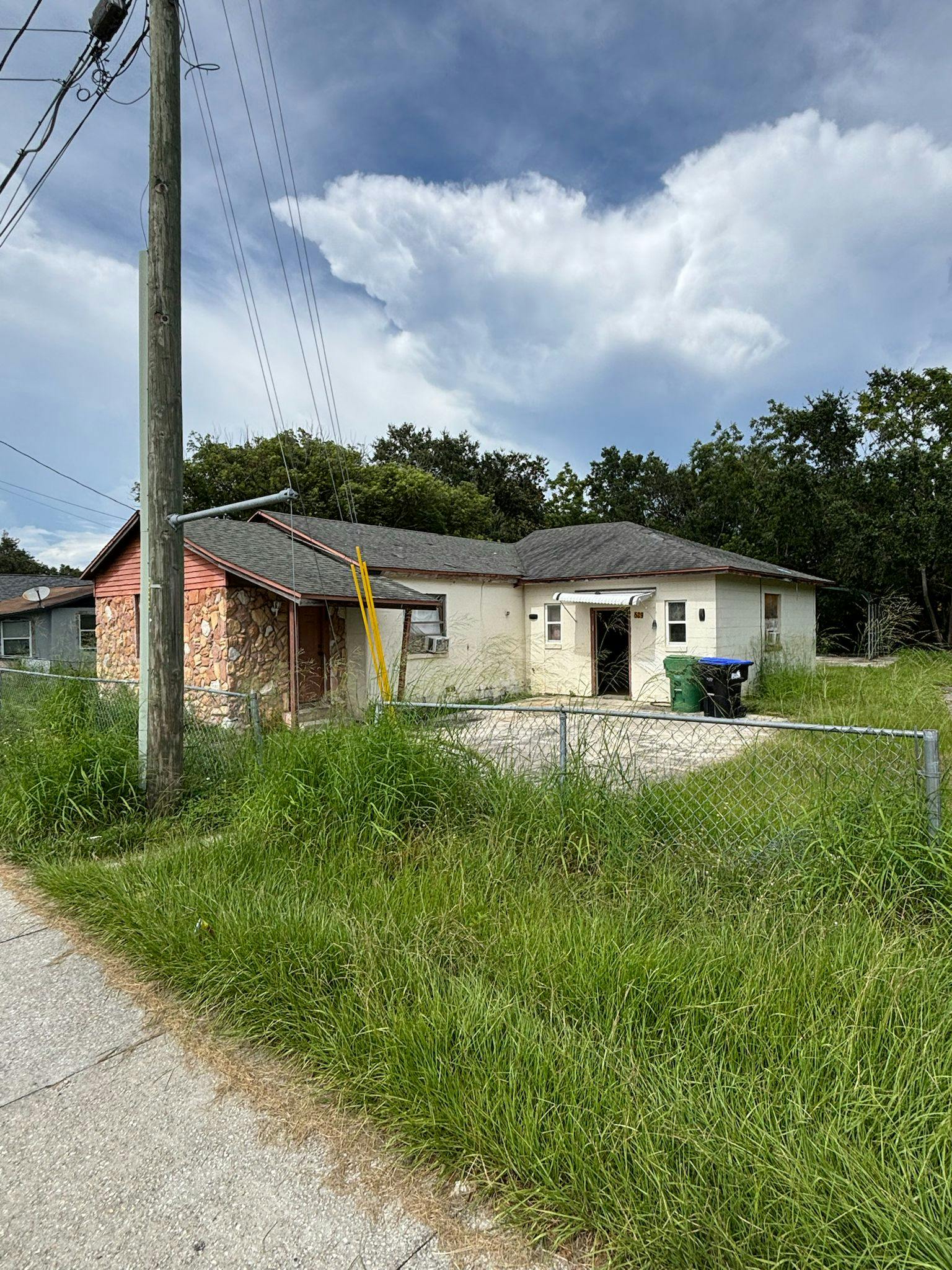 OFF Market- 4/2 Winter Garden Block Flip 